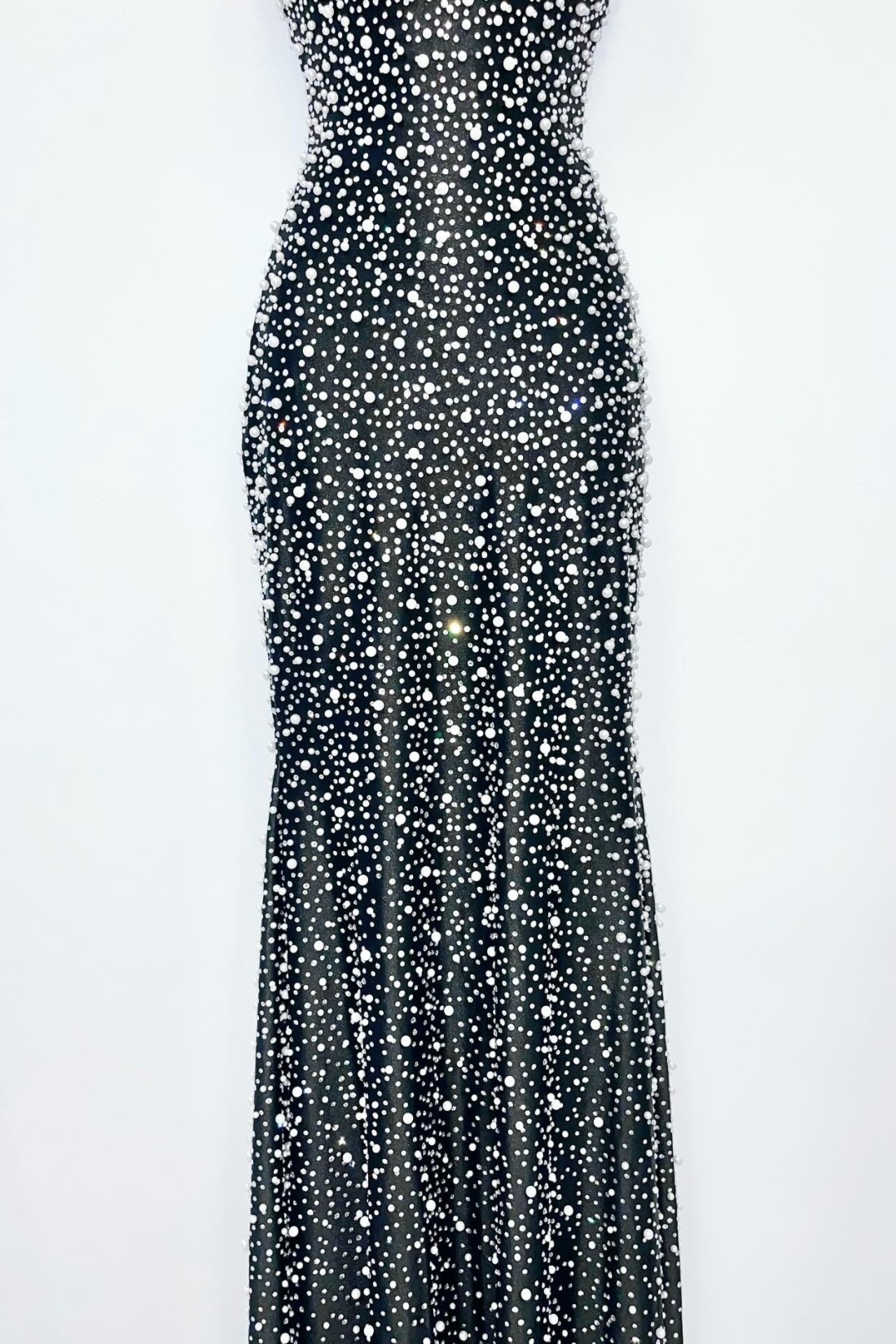 Black V Neck Spaghetti Straps Mermaid Long Prom Dress With Pearls