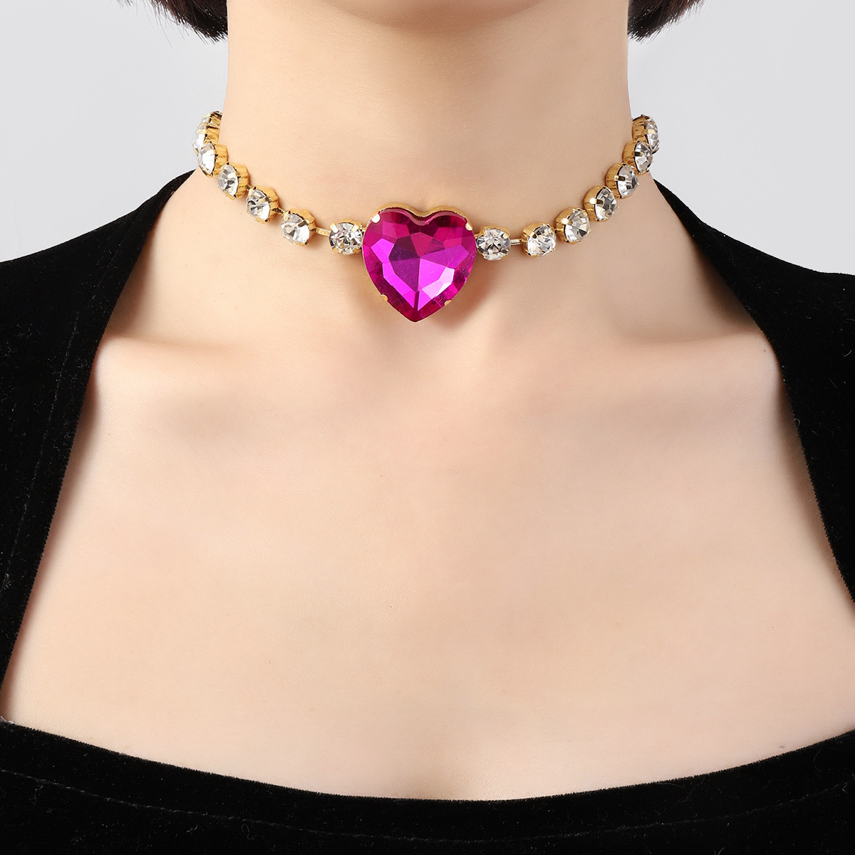 Luxury Diamond Heart Pendant Necklace