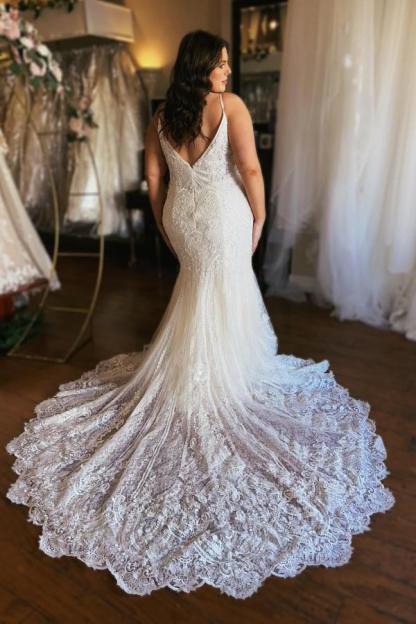 Beautiful Long V Neck Spaghetti Straps Sleeveless Mermaid Lace Wedding Dresses - YESBABYONLINE