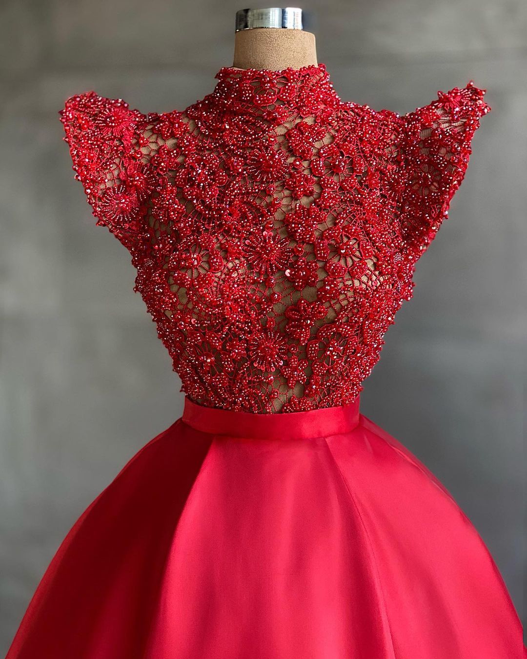 Chic Red Long A-line High Neck Lace Satin Prom Dress - YESBABYONLINE