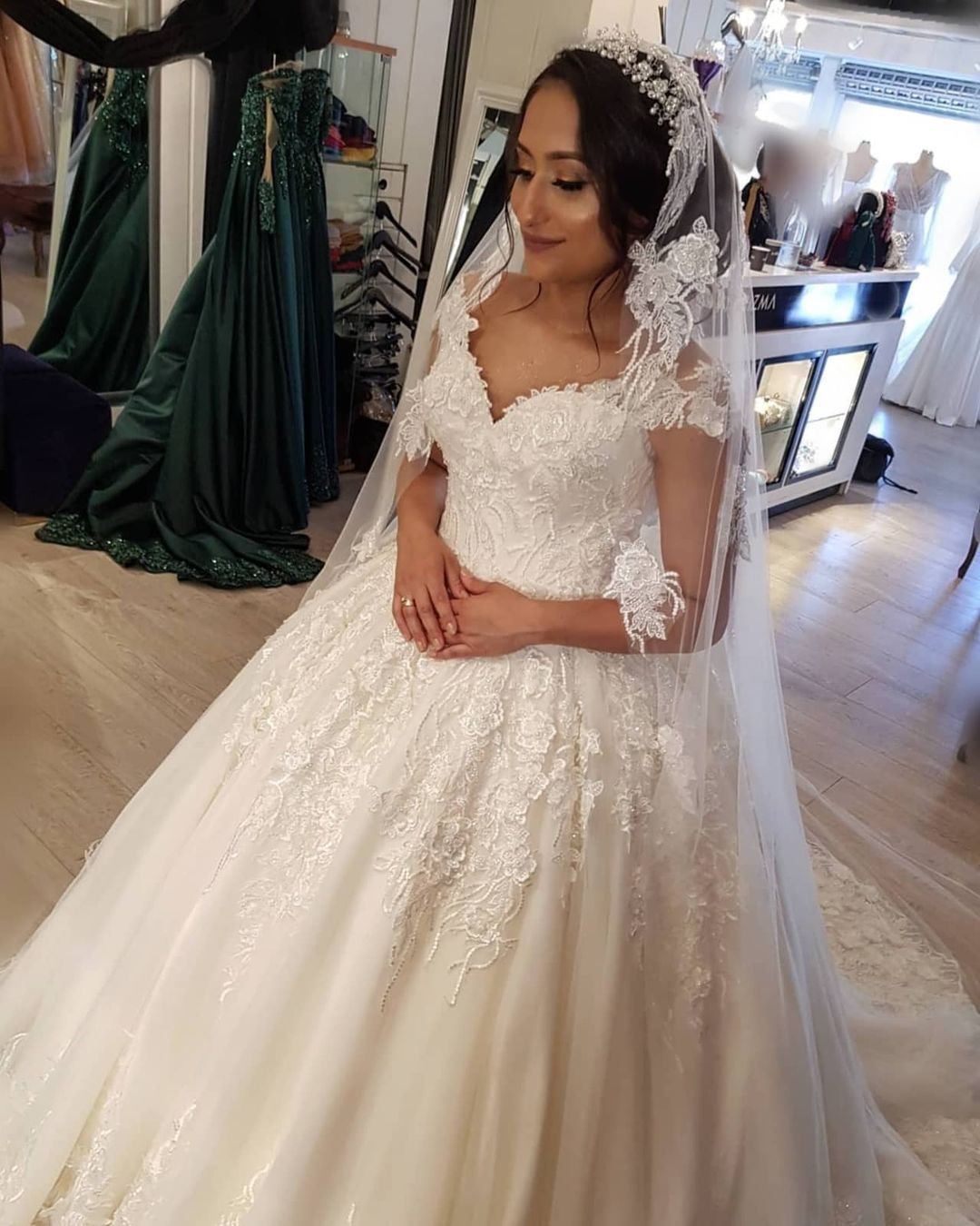 Long Ball Gown Off the Shoulder Tulle Lace Wedding Dress - YESBABYONLINE