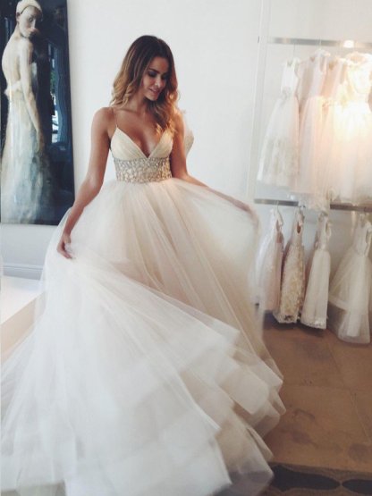 Long Ball Gown Spaghetti Straps Sleeveless V-neck Tulle Wedding Dresses - YESBABYONLINE