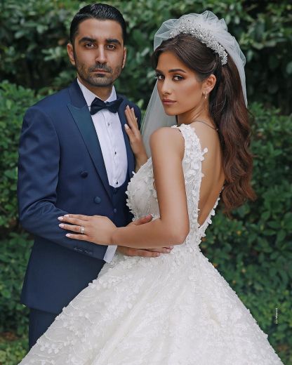 Elegant Long Straps V Neck Backless Tulle Lace Ball Gown Wedding Dresses - YESBABYONLINE