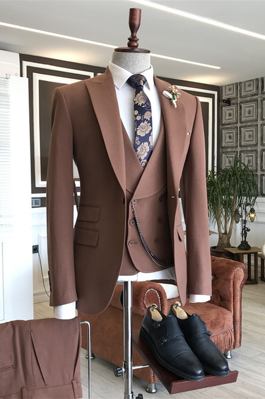 Fancy Coffee Peaked Lapel Three Pieces Business Suits