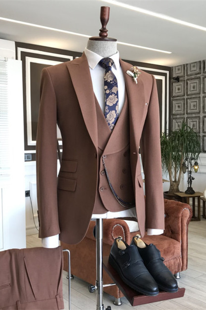 Fancy Coffee Peaked Lapel Three Pieces Business Suits