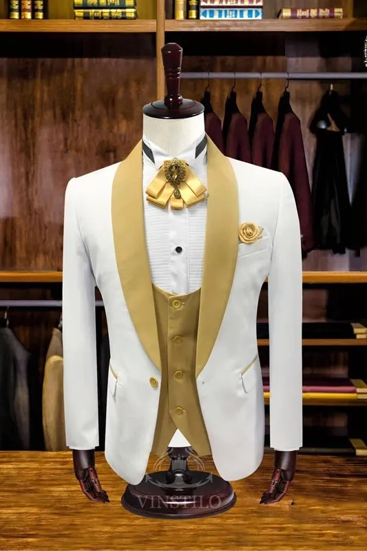Fashion Khaki Shawl Lapel Three Pieces Wedding Suits