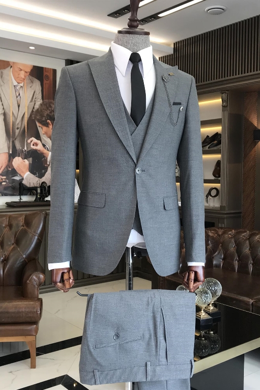 Classic Gray Peaked Lapel Three Pieces Business Men Suits