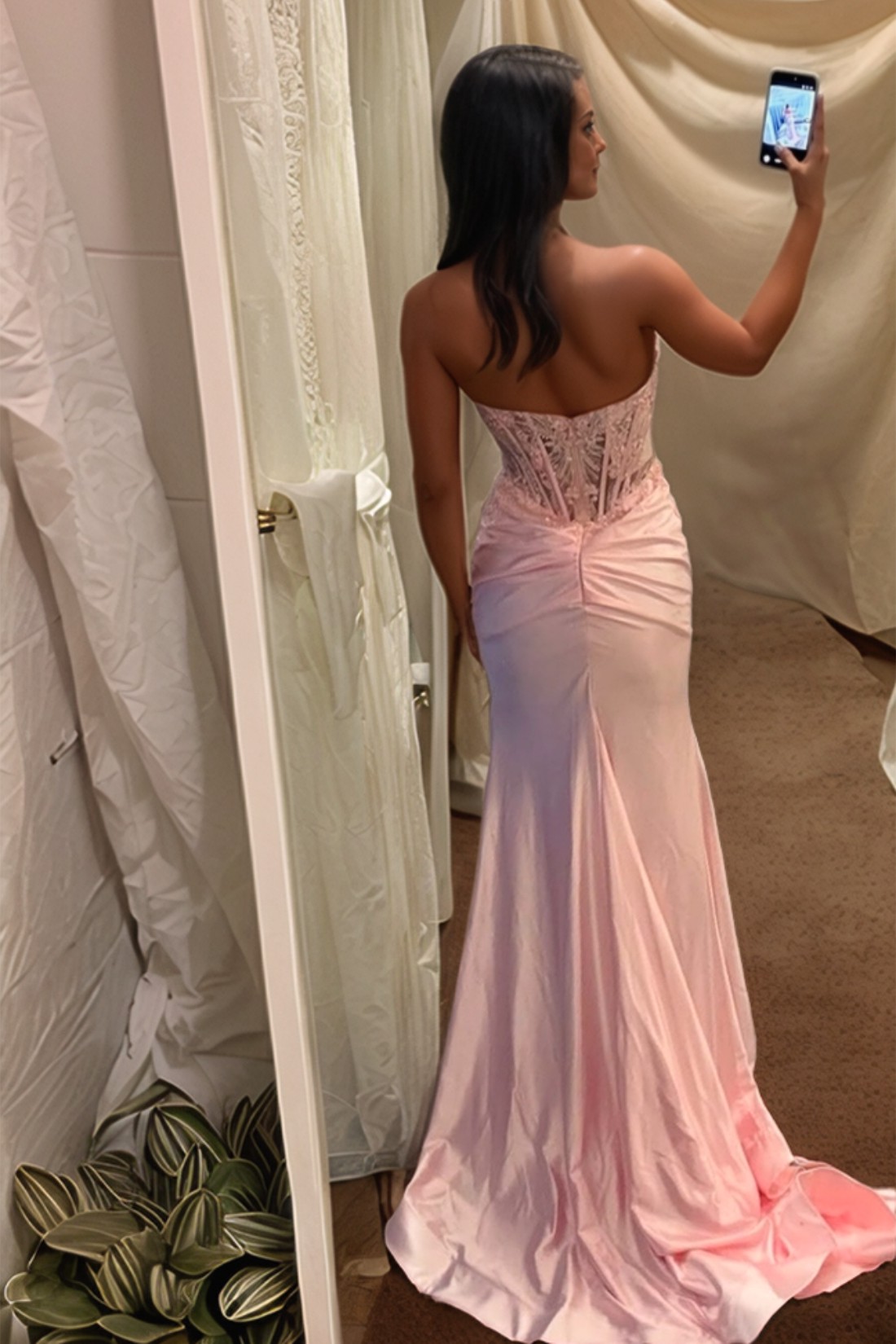 Mermaid Sweetheart Strapless Satin Long Prom Dress With Appliques