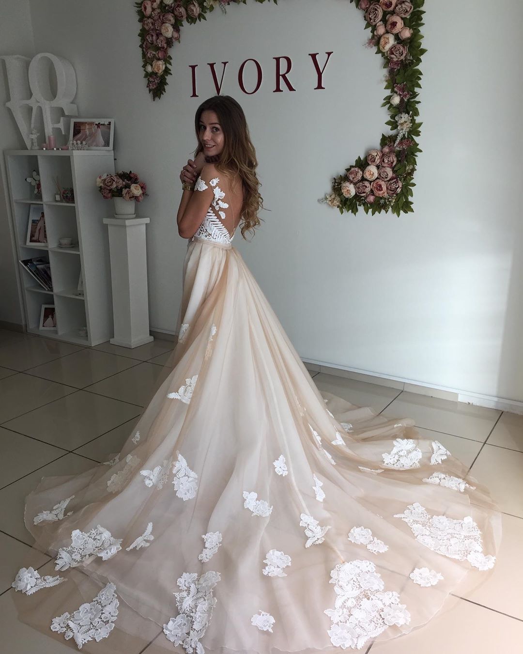 Long Mermaid Sweetheart Applique Lace Tulle Backless Wedding Dresses With Detachable Skirt - YESBABYONLINE
