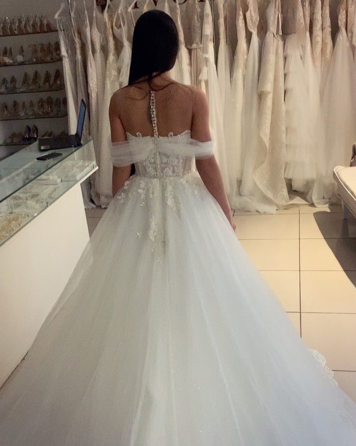Sexy Long Off The Shoulder Sweetheart Tulle A Line Wedding Dresses - YESBABYONLINE