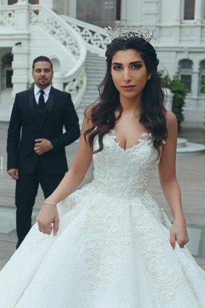 Gorgeous Long Ball Gown V-neck Straps Applique Lace Sleeveless Wedding Dresses - YESBABYONLINE