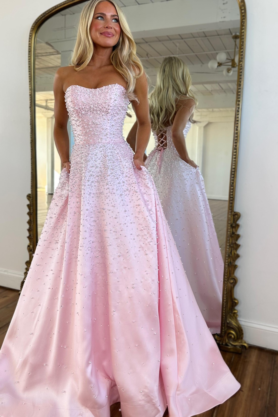 2026 A-line Strapless Sweetheart Long Prom Dress With Pearls