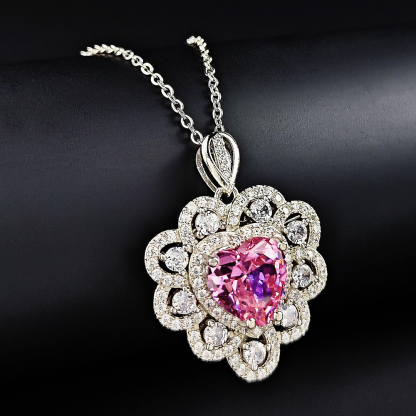 Personalized & Stylish Necklace with Inlaid Pink Heart