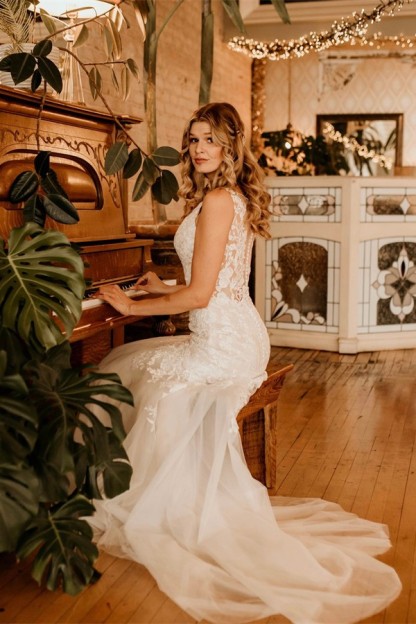 Elegant Long Sleeveless Straps V-neck A-Line Tulle Wedding Dress with Ruffles - YESBABYONLINE