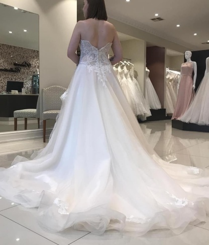 Long Sweetheart A-line Floor-length Lace Tulle Wedding Dresses - YESBABYONLINE