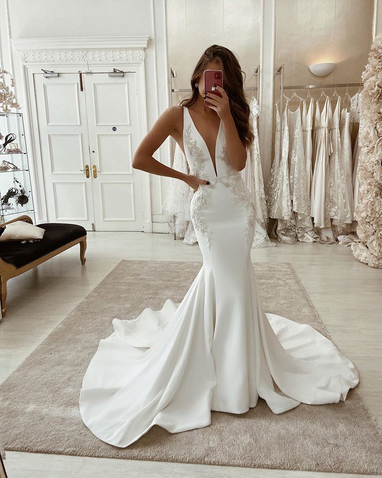 Elegant Long Mermaid Satin Backless V-neck Wedding Dress - YESBABYONLINE