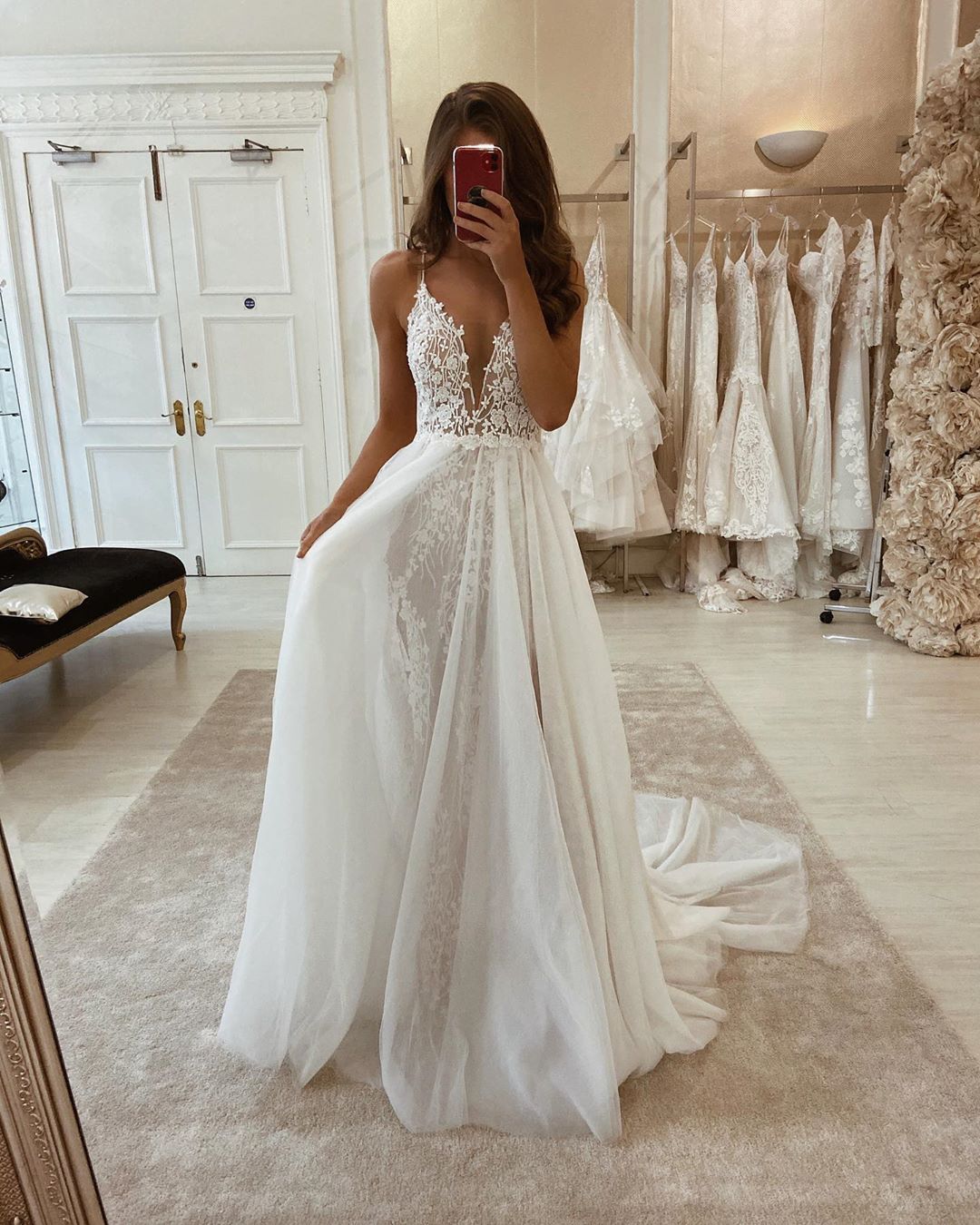 Long A-line Spaghetti Straps V-neck Tulle Lace Wedding Dresses with Slit - YESBABYONLINE