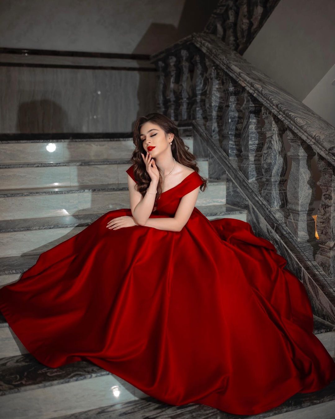 Gorgeous Long Off-the-shoulder Backless Floor-length A-line Ruffles Prom Dresses - YESBABYONLINE