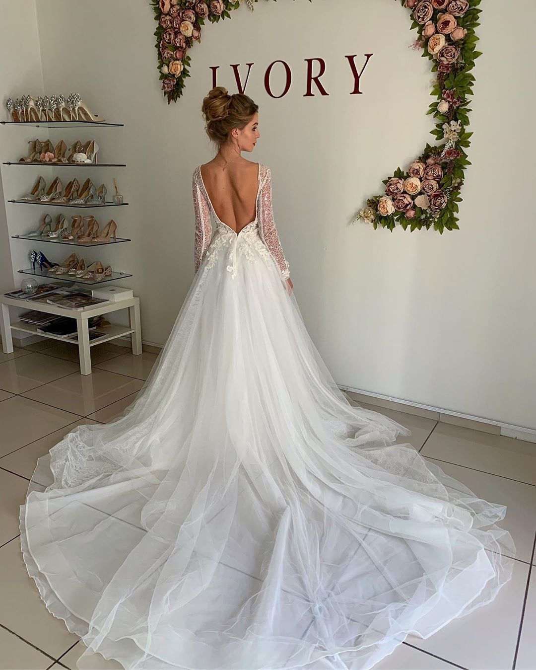 Elegant Long Sleeves V Neck Tulle Applique Lace Tulle A Line Open Back Wedding Dresses - YESBABYONLINE