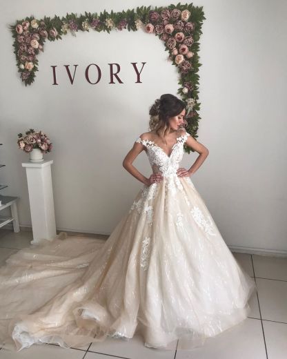 Long A-line Off the Shoulder Backless Applique Lace Tulle Wedding Dresses - YESBABYONLINE