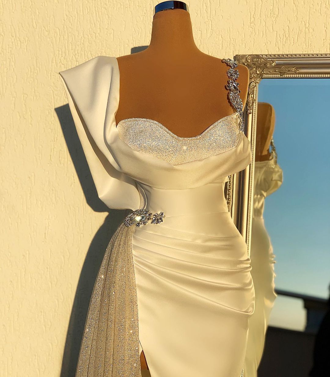 Luxury Long Mermaid Sleeveless Satin Split Ivory Prom Dresses - YESBABYONLINE