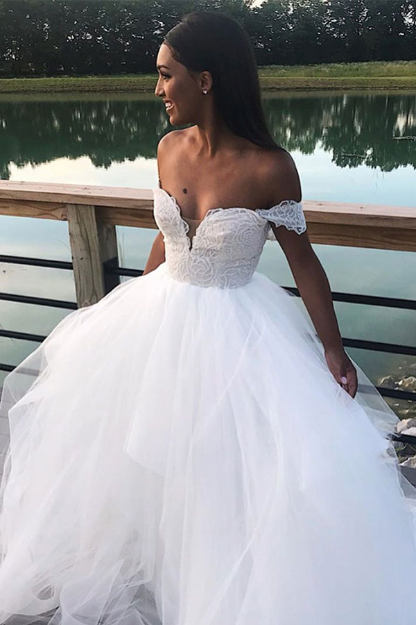Chic Long A-line Off the Shoulder Tulle Sweetheart Lace Wedding Dresses - YESBABYONLINE