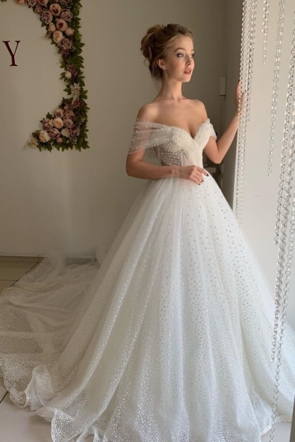 Sexy Long Off The Shoulder Sweetheart Backless Tulle A Line Wedding Dresses - YESBABYONLINE