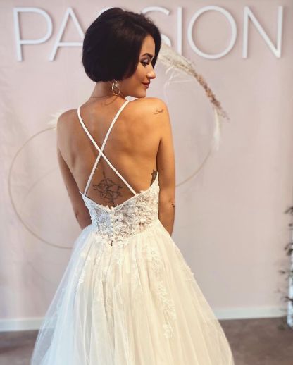 Long A-Line Sweetheart Spaghetti Straps Lace Tulle Backless Wedding Dress - YESBABYONLINE
