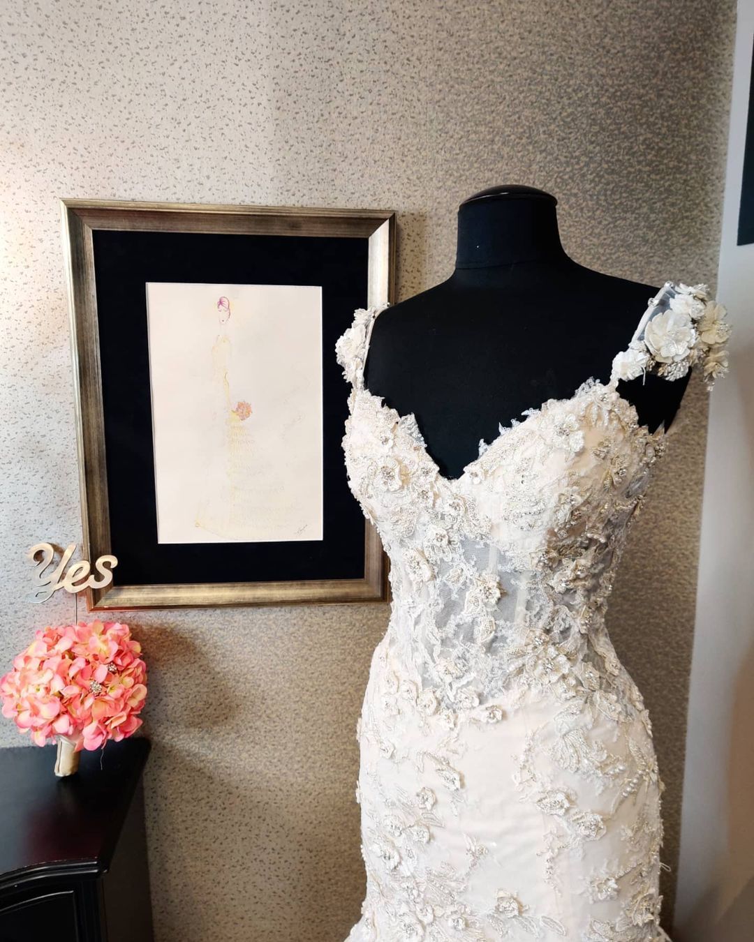 Long Sweetheart Backless Lace Mermaid Wedding Dress - YESBABYONLINE