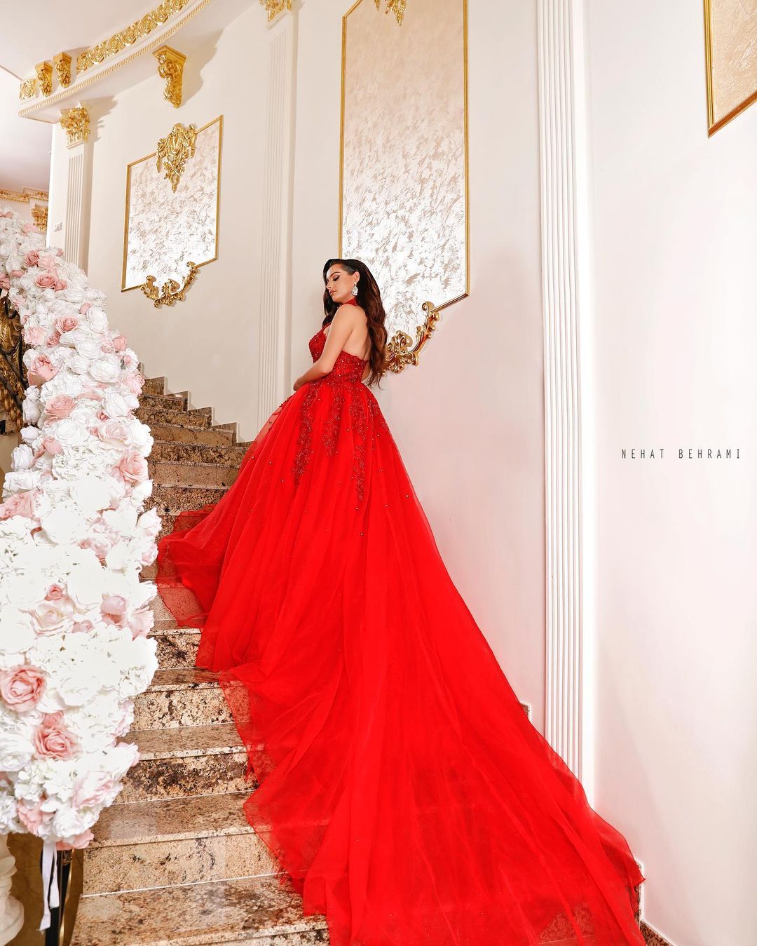 Luxury Red Long A_line Halter Tulle Lace Prom Dresses With Sleeveless - YESBABYONLINE