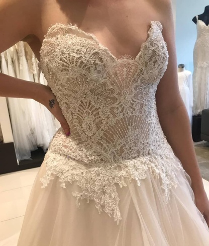 Long Sweetheart A-line Floor-length Lace Tulle Wedding Dresses - YESBABYONLINE