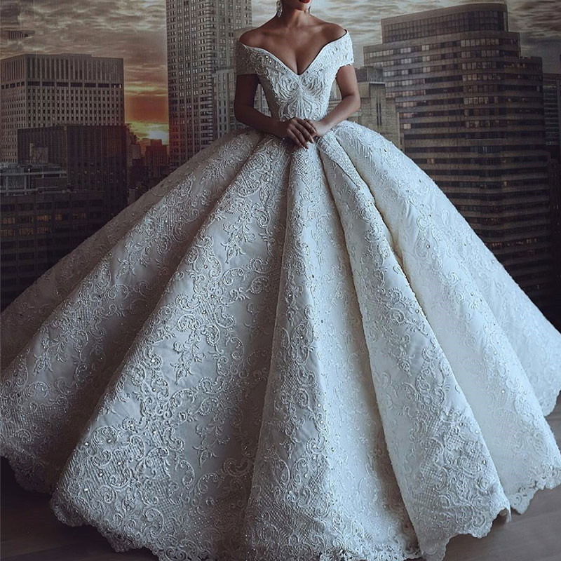 Gorgeous Long Sweetheart Off The Shoulder Applique Lace Ball Gown Backless Wedding Dresses - YESBABYONLINE