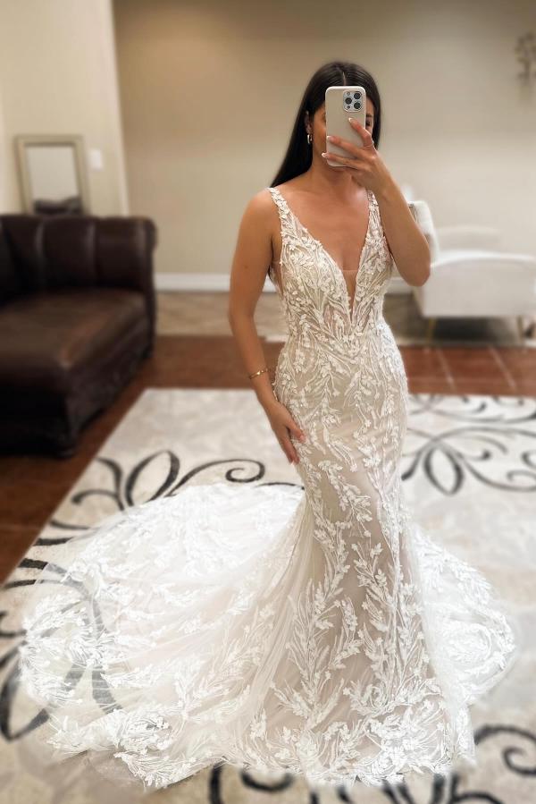 Long V-neck sleeveless mermaid lace open back wedding dress