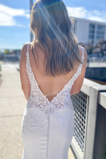 Long Spaghetti Straps Sweetheart Appliques Lace Backless Mermaid Wedding Dress - YESBABYONLINE