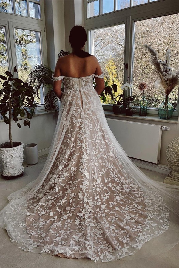 Elegant Long A line Off the Shoulder Floor Length Tulle Lace Wedding Dress - YESBABYONLINE