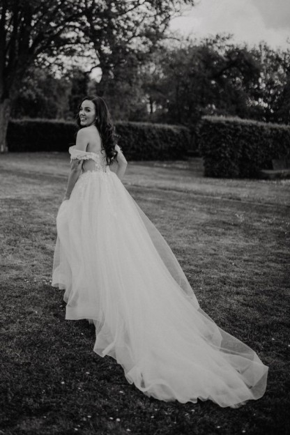 Long Off the Shoulder Sweetheart A-Line Tulle Wedding Dress with Appliques - YESBABYONLINE