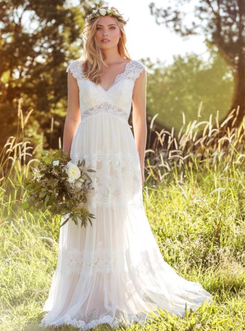 Long A-Line Tulle V-Neck Appliques Lace Backless Wedding Dress - YESBABYONLINE