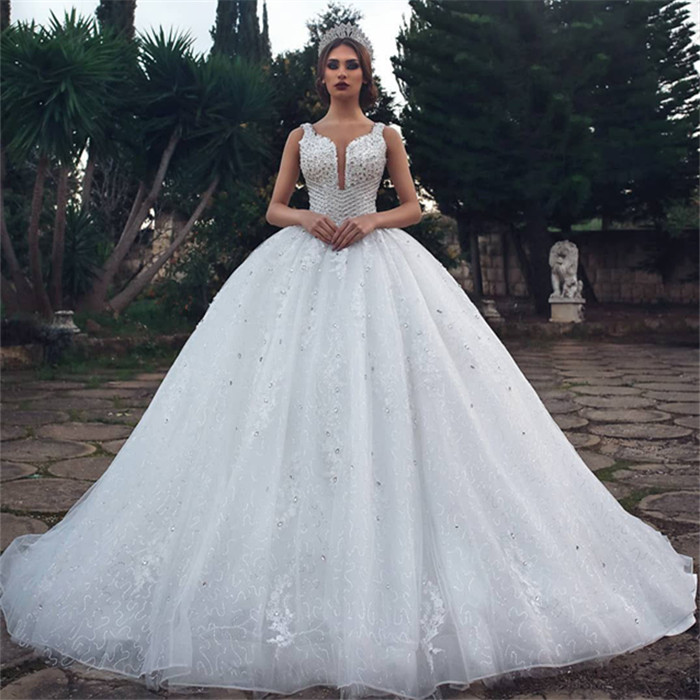 Stylish Long Ball Gown Sweetheart Straps Sleeveless Appliques Lace Tulle Wedding Dresses - YESBABYONLINE