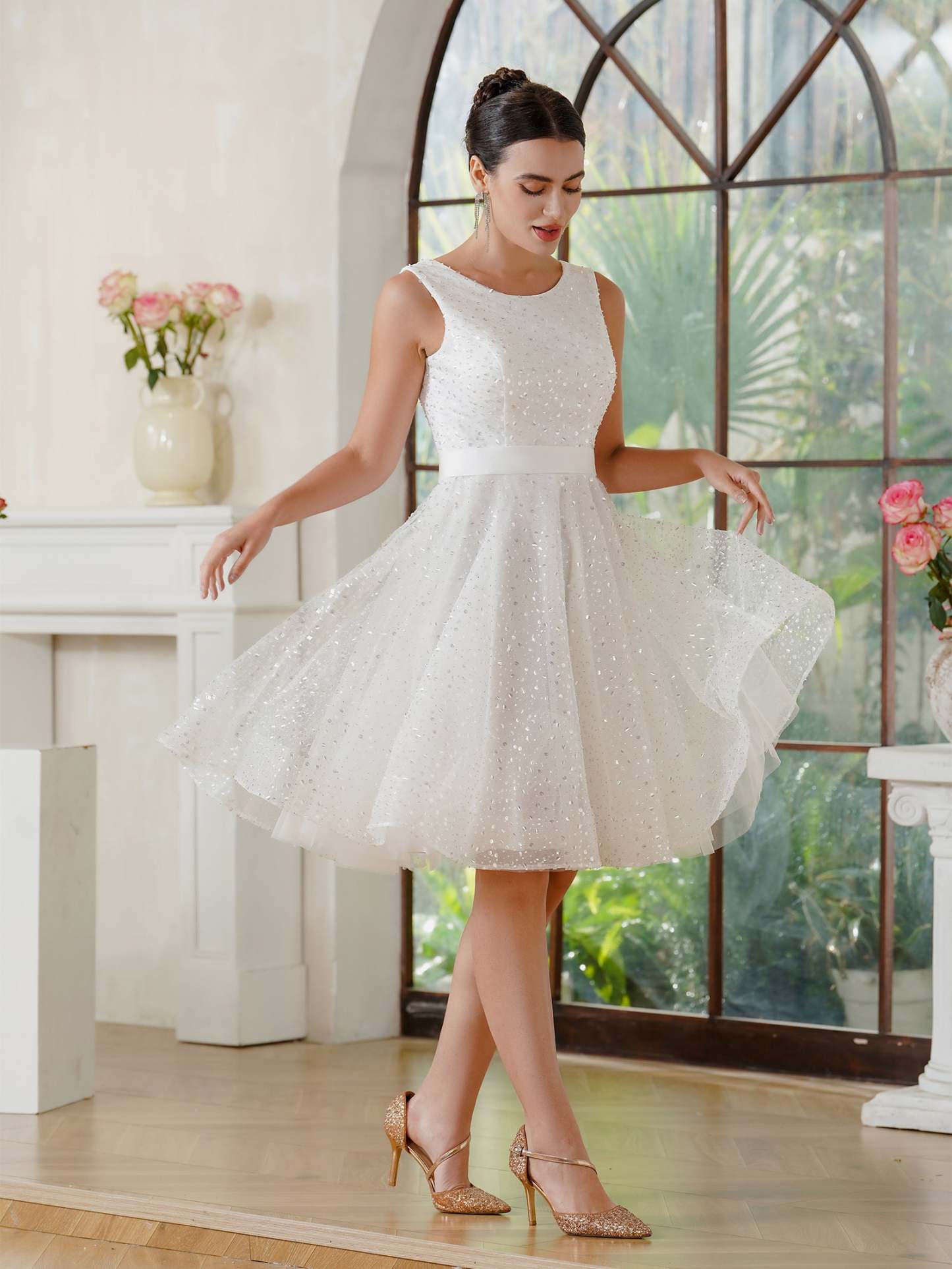 A-Line Crew Tulle Sleeveless Short Back Lace-up Prom Dresses with Sequins - YESBABYONLINE
