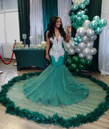Charming Long Mermaid V neck Sleeveless Tulle Beading Prom Dress - YESBABYONLINE
