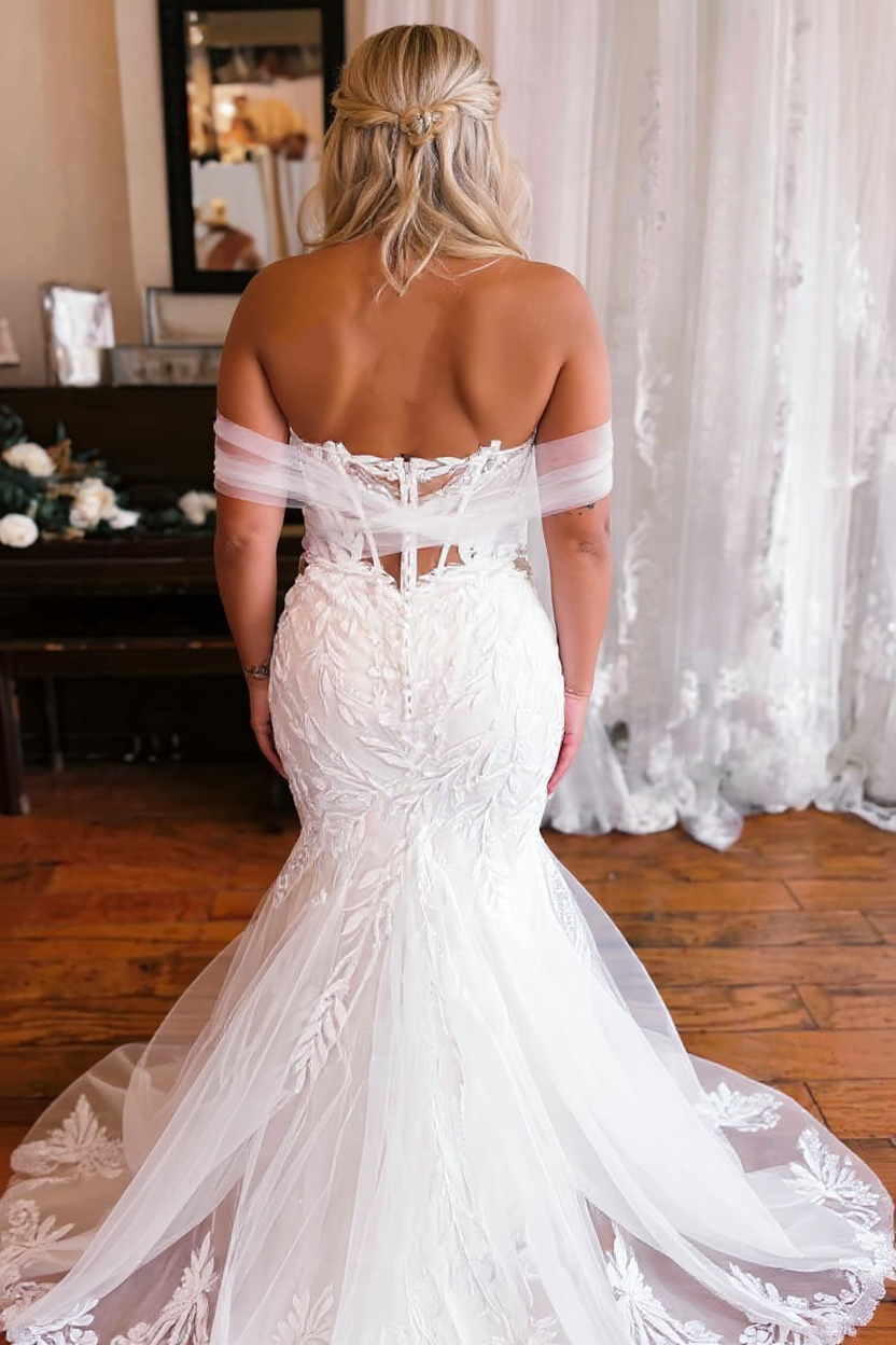 Plus Size Mermaid Off-the-Shoulder Sweetheart Tulle Lace Long Wedding Dress with Appliques
