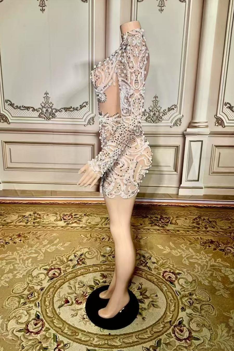 Pearl Short Lace Long Sleeve Sexy Prom Dress with Rhinestones Yesbabyonline