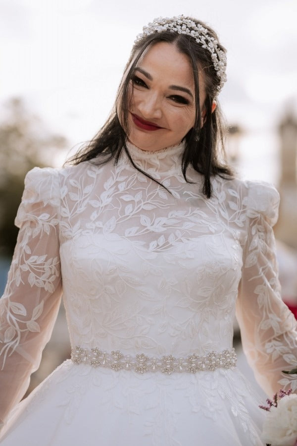 Plus Size Long A-line High Neck Lace Wedding Dresses with Sleeves