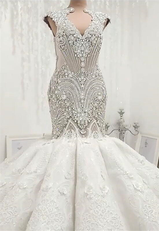 New Arrival Long Mermaid V Neck Beads Wedding Dress Lace Applique