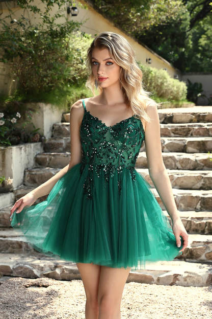 Short A-line V-neck Sleeveless Tulle Prom Homecoming Dresses