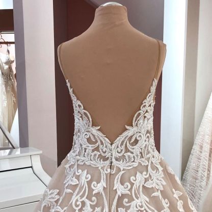 Long A-line V-neck Lace Tulle Floor Length Backless Wedding Dresses - YESBABYONLINE