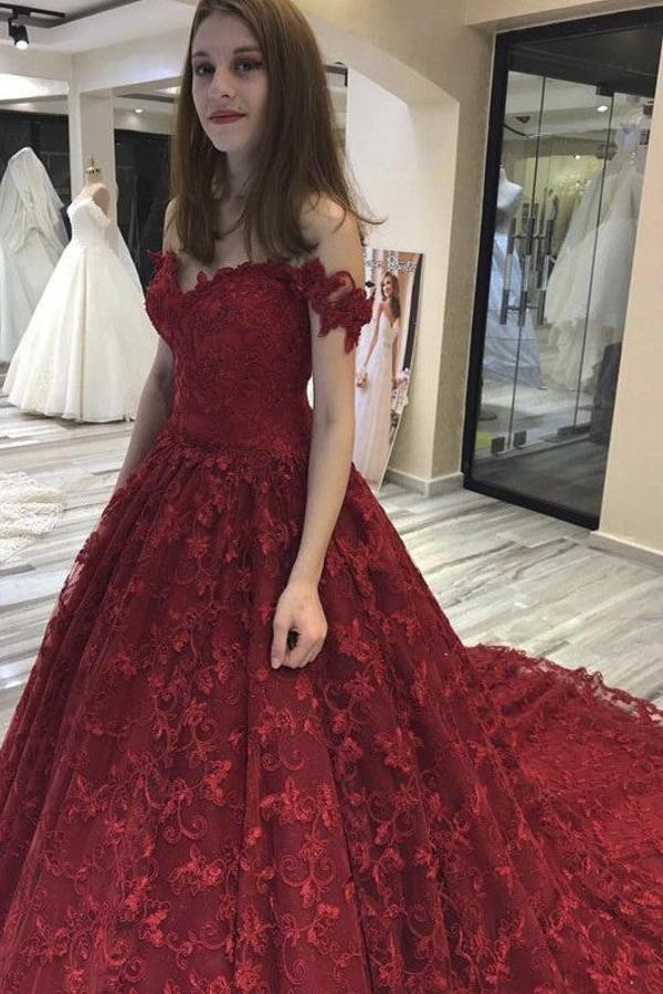 Elegant Long Off the Shoulder Sleeveless Lace Ball Gown Wedding Dresses with Appliques - YESBABYONLINE