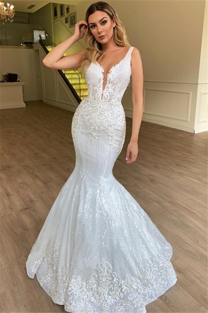 Gorgeous Long Mermaid V-neck Sleeveless Appliques Lace Tulle Wedding Dress - YESBABYONLINE