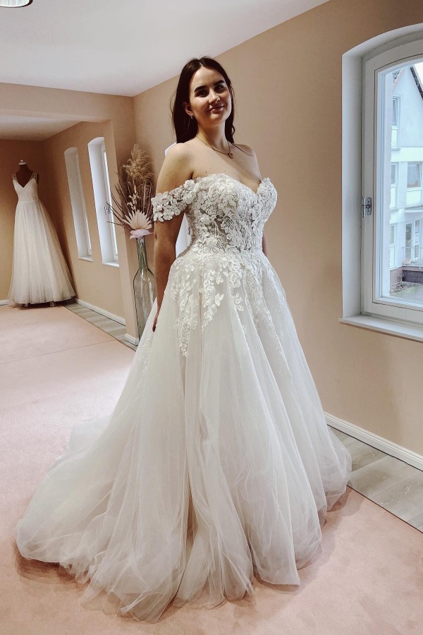 Charming Long Off the Shoulder Strapless A-Line Lace Tulle Wedding Dress - YESBABYONLINE