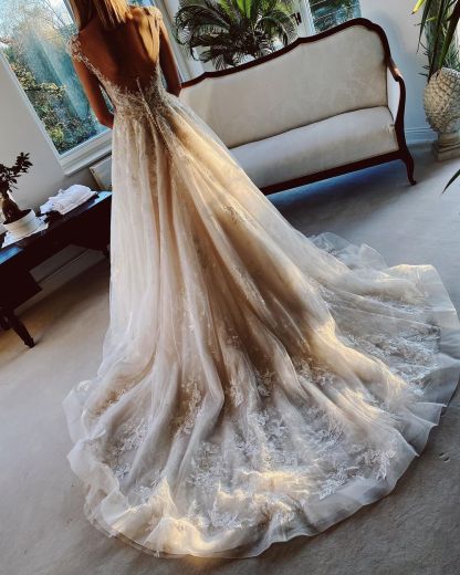 Long A line Scoop Neck Appliques Lace Tulle Open Back Wedding Dress - YESBABYONLINE